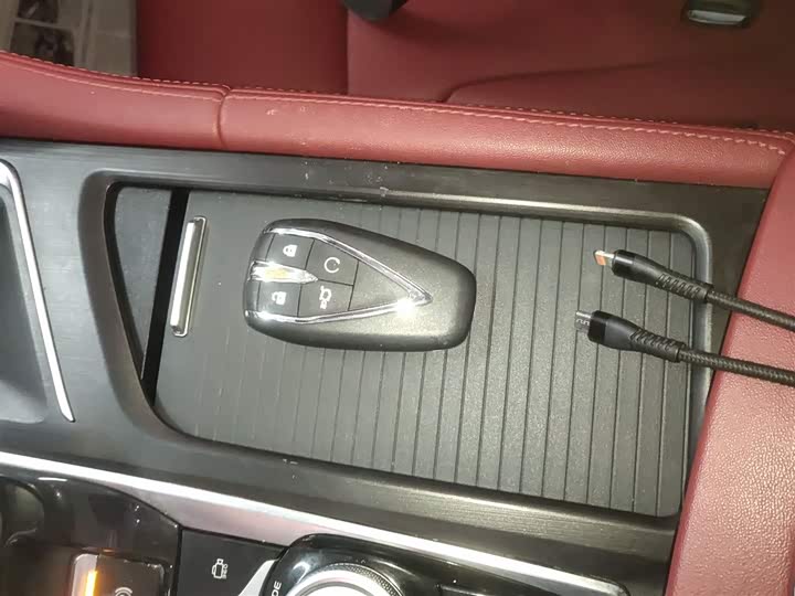 Фото 9 - Changan CS75 Plus