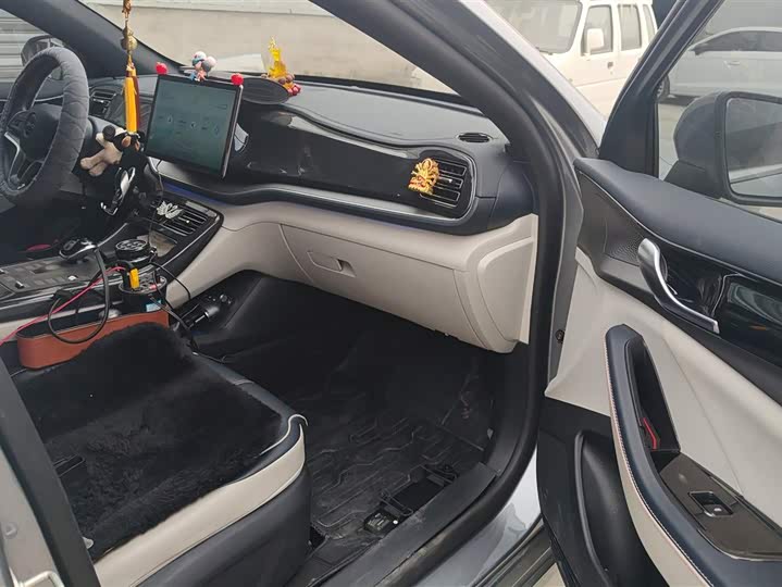 Фото 8 - BYD Qin Plus