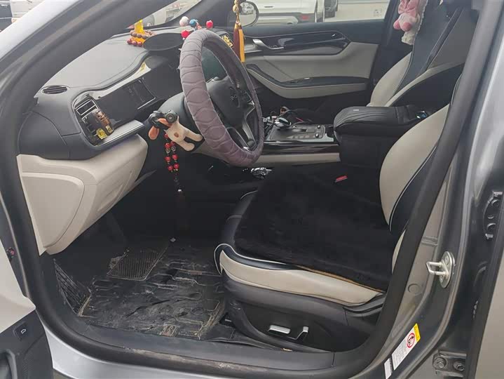 Фото 9 - BYD Qin Plus