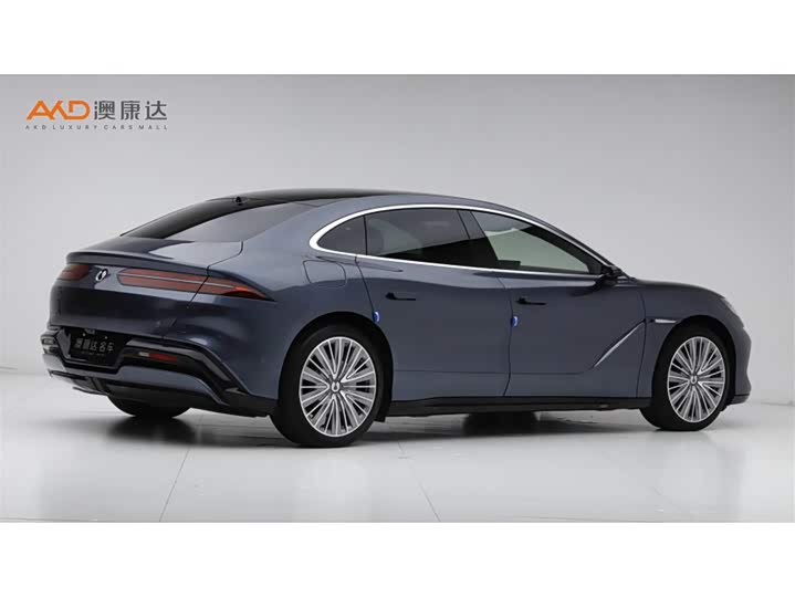 Фото 3 - Denza Z9