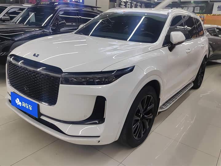 Фото 1 - LiXiang One