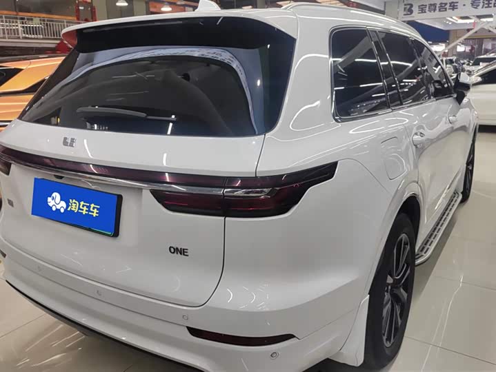 Фото 3 - LiXiang One