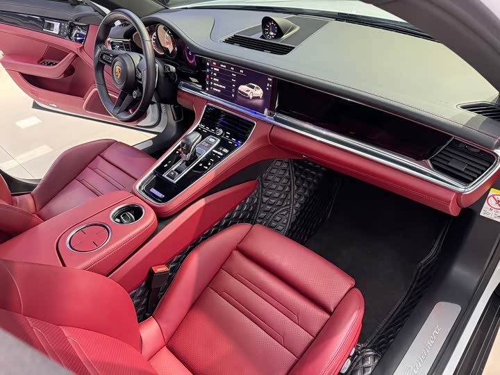 Фото 6 - Porsche Panamera