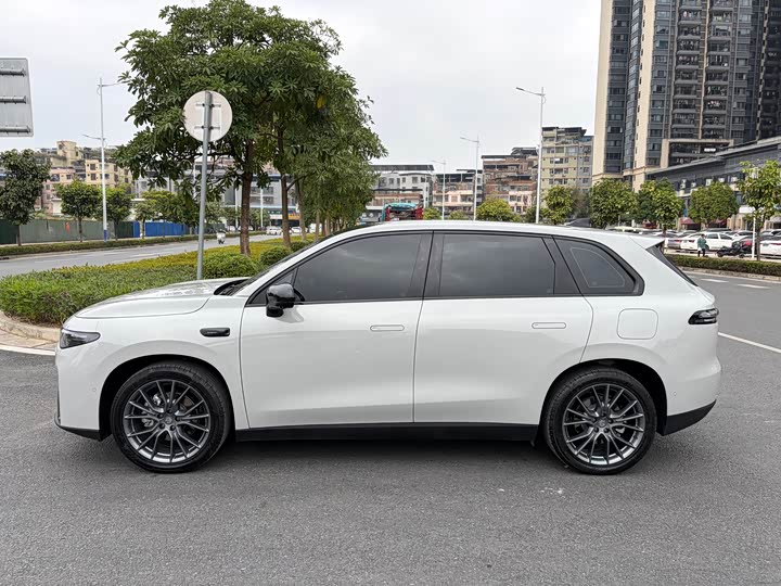 Фото 4 - Leapmotor C10