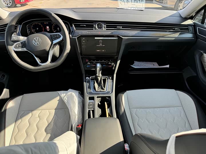 Фото 9 - Volkswagen Magotan