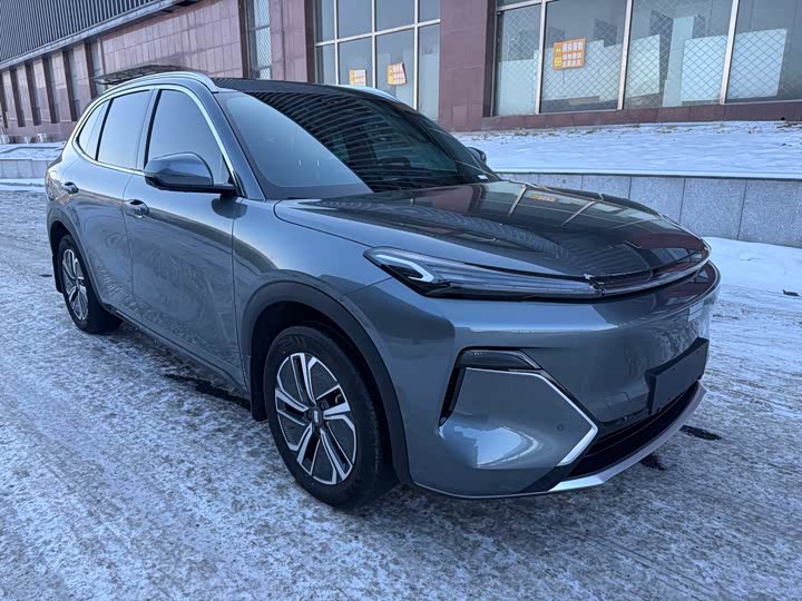 Фото 3 - Geely Galaxy Starship 7