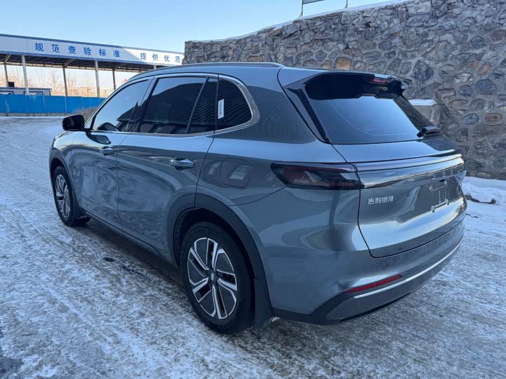 Фото 6 - Geely Galaxy Starship 7