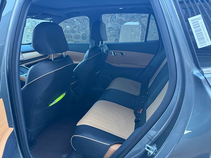 Фото 8 - Geely Galaxy Starship 7