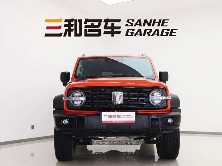 Фото 2 - Tank 300 Hybrid