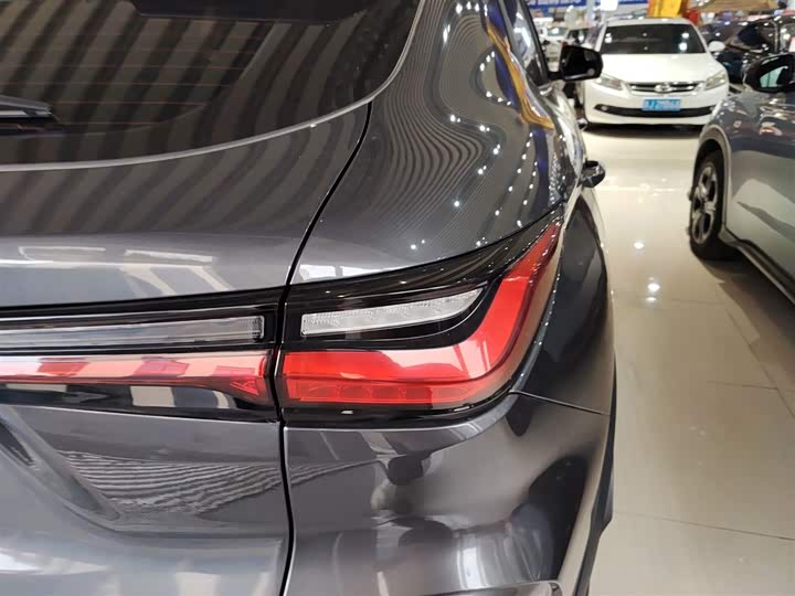 Фото 8 - Changan Oshan X5