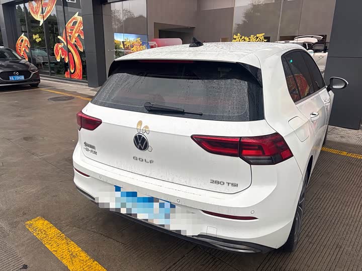 Фото 2 - Volkswagen Golf