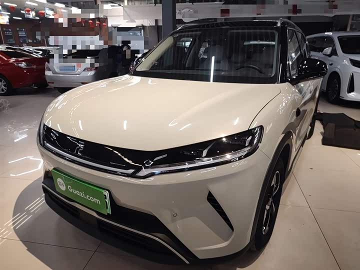 Фото 2 - BYD Yuan Up