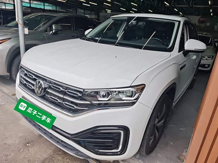 Фото 1 - Volkswagen Tayron GTE Hybrid