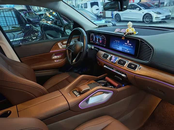 Фото 6 - Mercedes-Benz GLE-Class