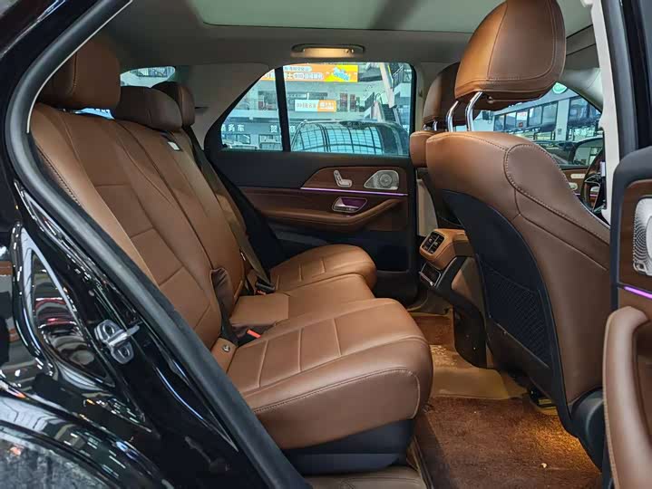 Фото 8 - Mercedes-Benz GLE-Class