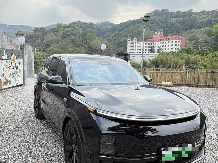 Фото 2 - LiXiang L8