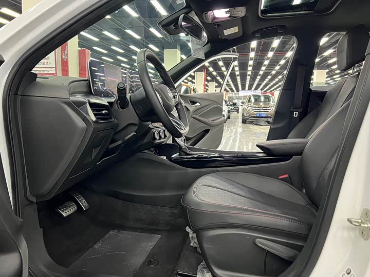 Фото 7 - Buick Verano