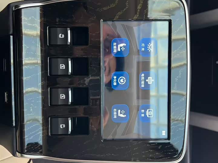 Фото 8 - GAC Trumpchi M8