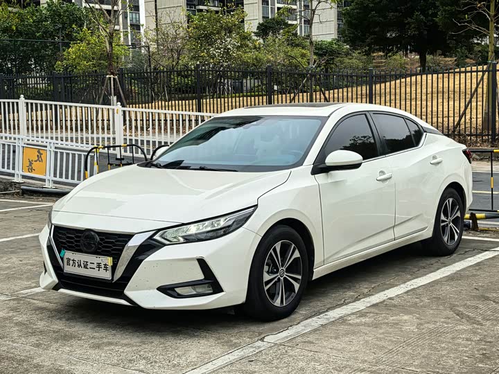 Фото 1 - Nissan Sylphy