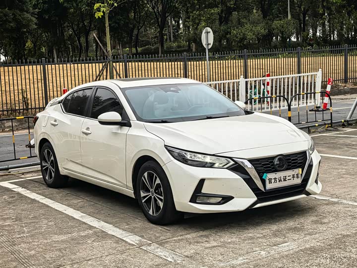 Фото 3 - Nissan Sylphy