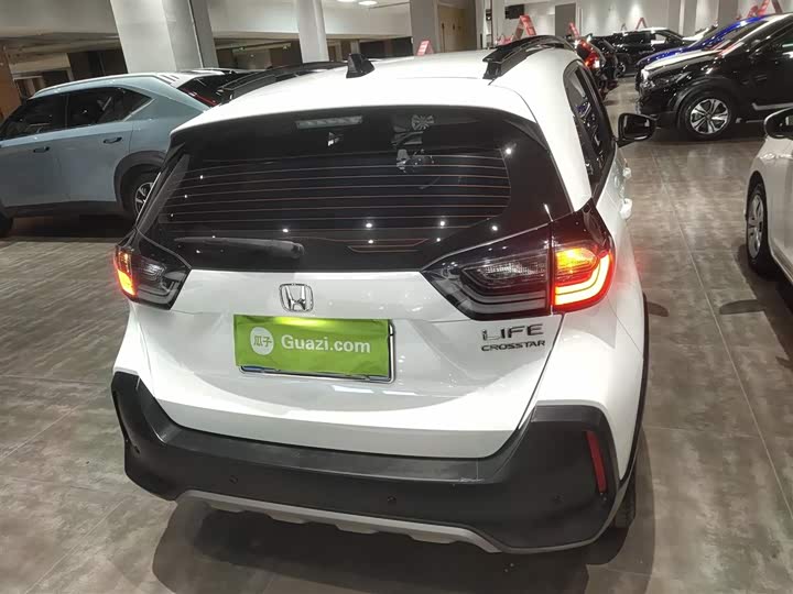 Фото 6 - Honda Life