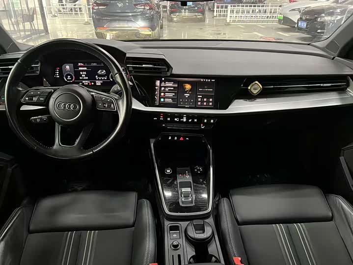 Фото 5 - Audi A3
