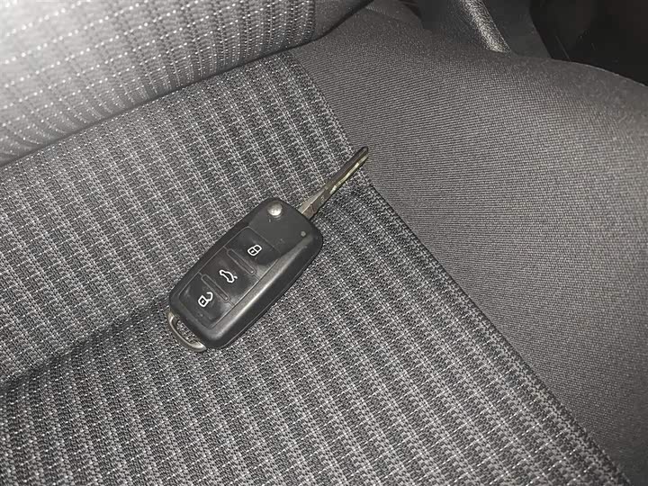 Фото 9 - Volkswagen Santana