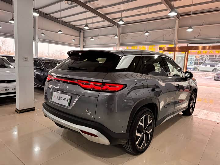 Фото 4 - BYD Song L DM-i Hybrid