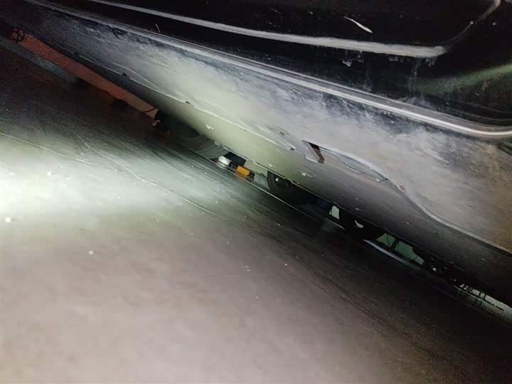 Фото 2 - Avatr 12