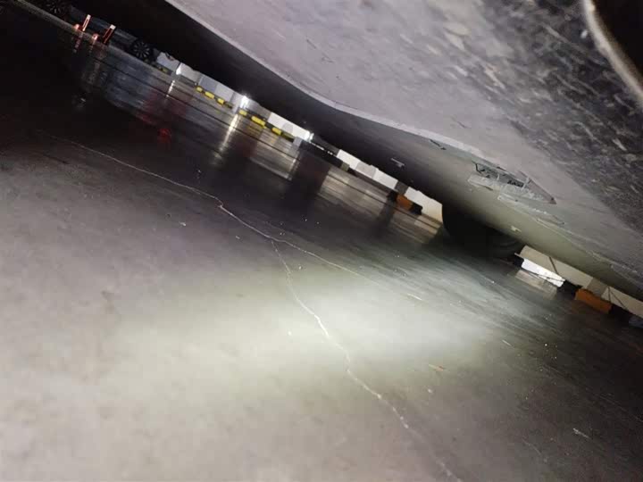 Фото 8 - Avatr 12