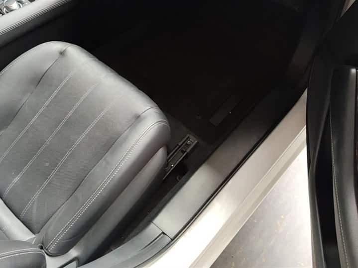 Фото 8 - Mazda Atenza