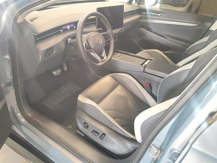 Фото 9 - Volkswagen ID.7 Vizzion