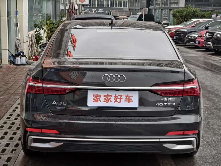 Фото 9 - Audi A6L