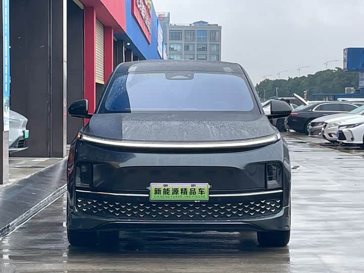 Фото 2 - LiXiang L8