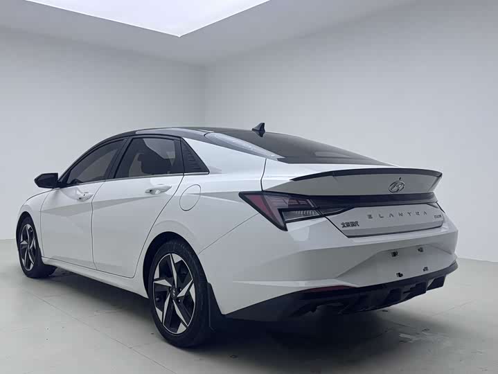 Фото 6 - Hyundai Elantra N line