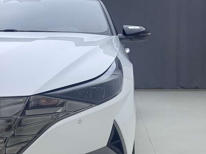 Фото 7 - Hyundai Elantra N line