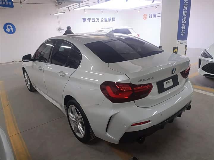 Фото 5 - BMW 1 Series