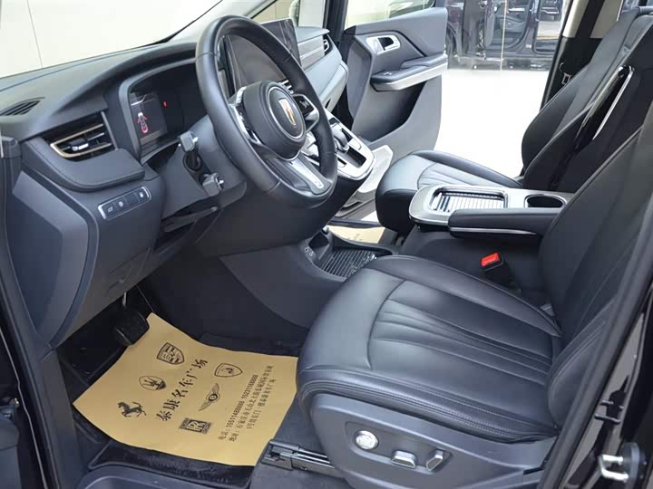 Фото 4 - Hongqi HQ9 Hybrid