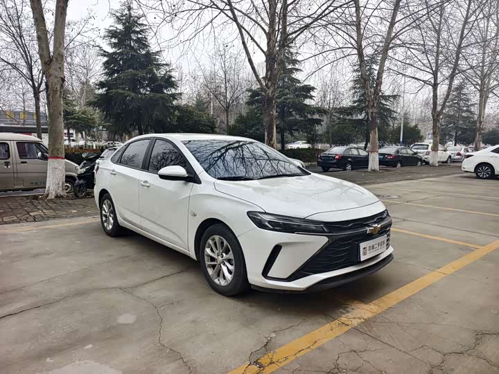 Фото 4 - Chevrolet Monza