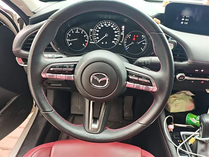 Фото 3 - Mazda 3 (Axela)