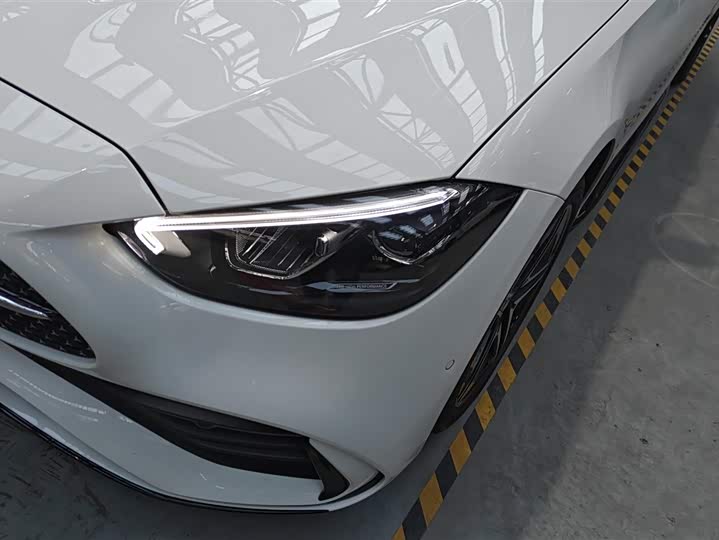 Фото 5 - Mercedes-Benz C-Class