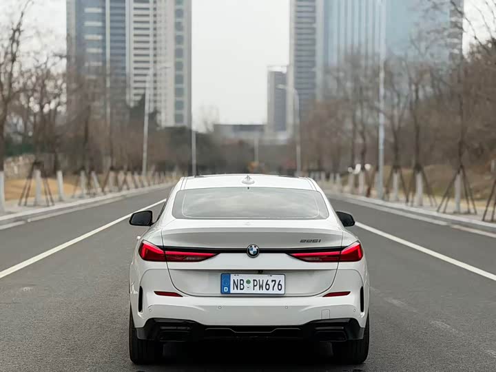 Фото 8 - BMW 2 Series