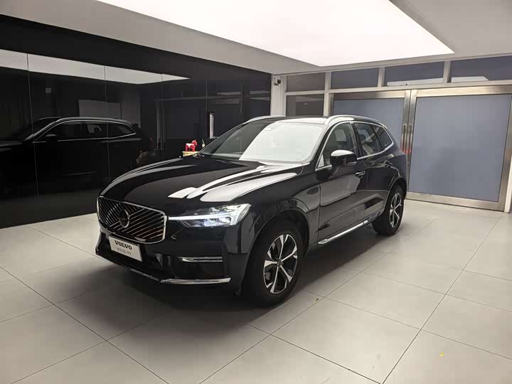 Фото 1 - Volvo XC60