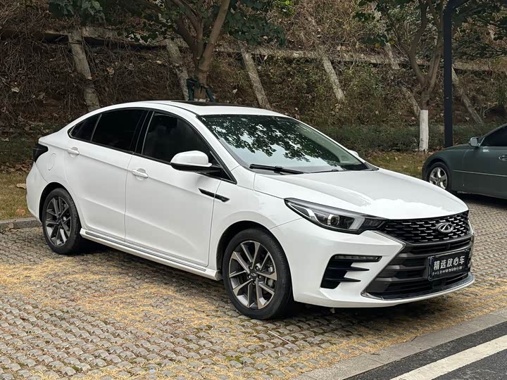 Фото 3 - Chery Omoda S5 (Arrizo 5 Plus)
