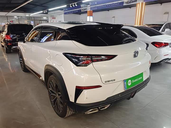 Фото 5 - Changan UNI-T