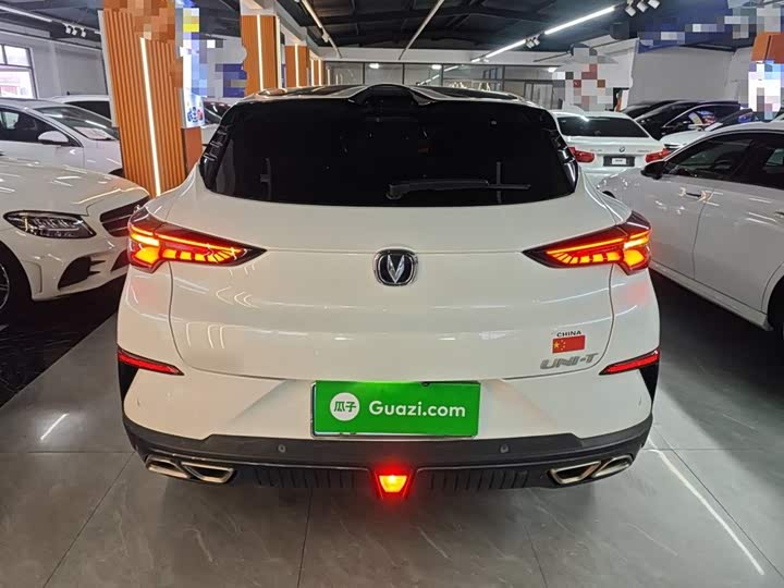 Фото 6 - Changan UNI-T