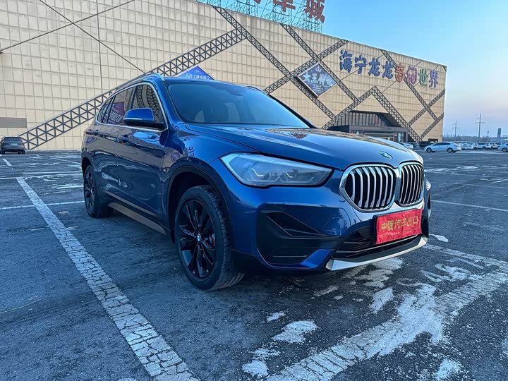 Фото 3 - BMW X1