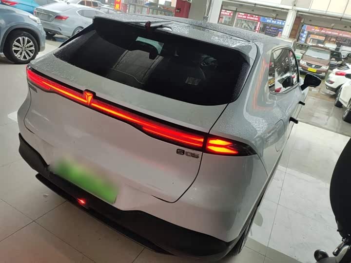 Фото 7 - Changan Deepal S05