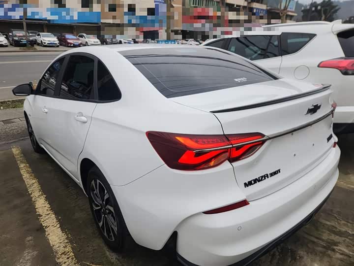 Фото 5 - Chevrolet Monza