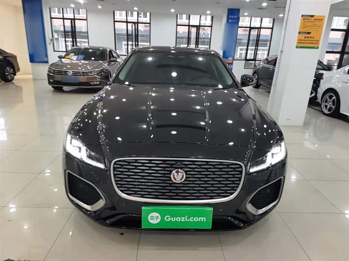 Фото 3 - Jaguar XF L